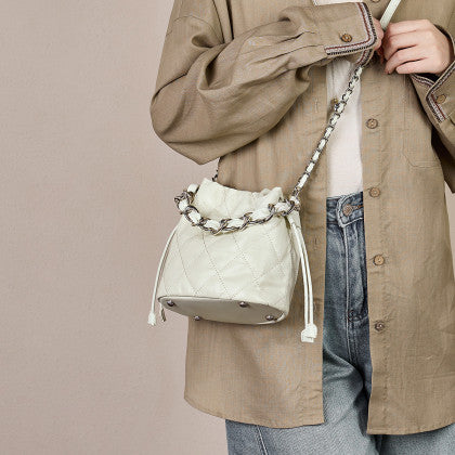 Cowhide Swing Single Shoulder Women's Bag