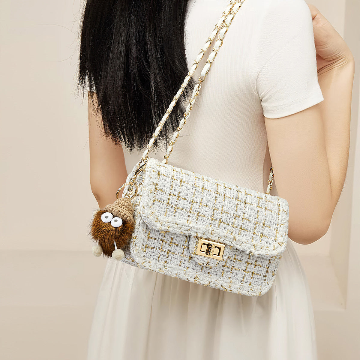 Cowhide Swing Single Shoulder Women's Bag